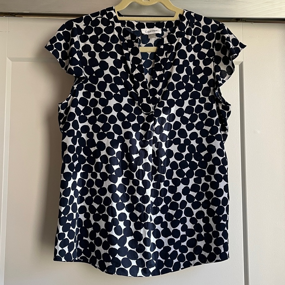Calvin Klein Navy and White Dot Suit Separate Blouse